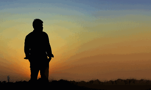 ఆ యంగ్ హీరో డాడీ రియ‌ల్ భార‌తీయుడు!