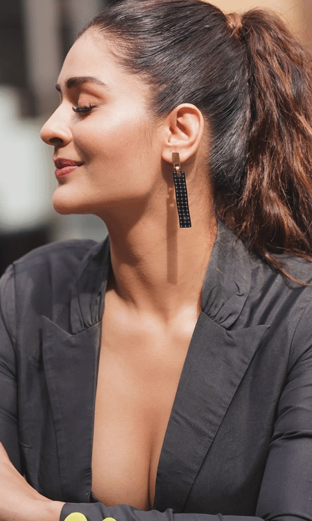 Payal Rajput Gives You Sleepless Night With These Pics