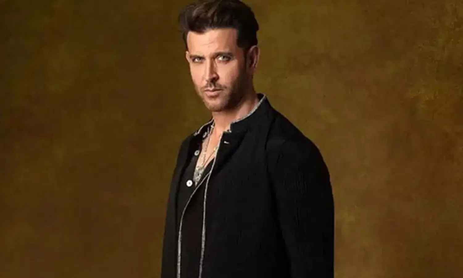 హృతిక్ మొద‌టి అడుగు దానితో నేనా?