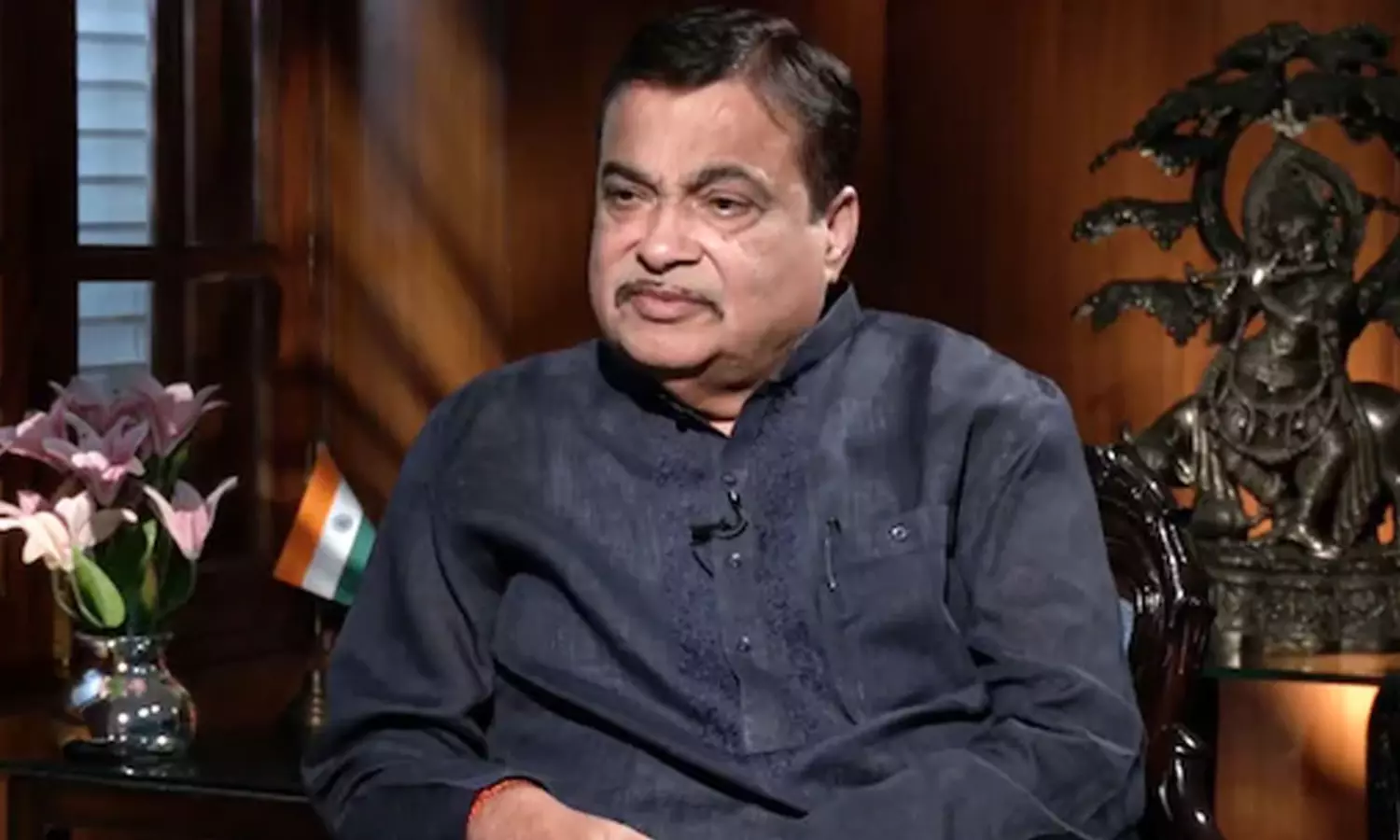 నెలల్లో ఈవీల ధరలు డౌన్.. గడ్కరీ చెప్పిన బిగ్ గుడ్ న్యూస్ నెలల్లో ఈవీల ధరలు డౌన్.. గడ్కరీ చెప్పిన బిగ్ గుడ్ న్యూస్