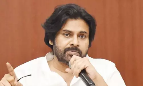 పవన్ మౌనం వెనక అర్ధాలు ఎన్నో ?