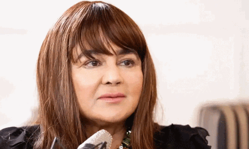 గాయ‌నిని అలా అవ‌మానించిన అగ్ర‌ నిర్మాణ సంస్థ‌