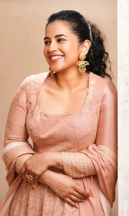 Komali Prasad Makes Fashion Look Effortless