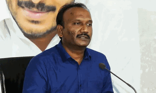 వైసీపీలోకి రీ ఎంట్రీ ఇవ్వనున్న బలమైన నేత ?