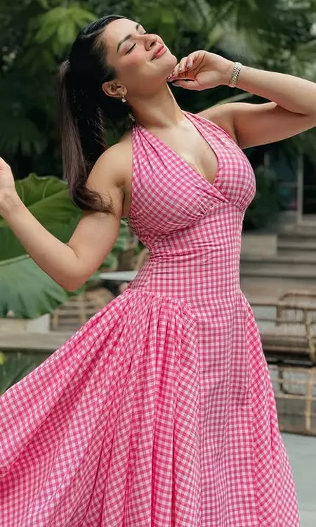 Avneet Kaur Is Redefining Modern Fashion