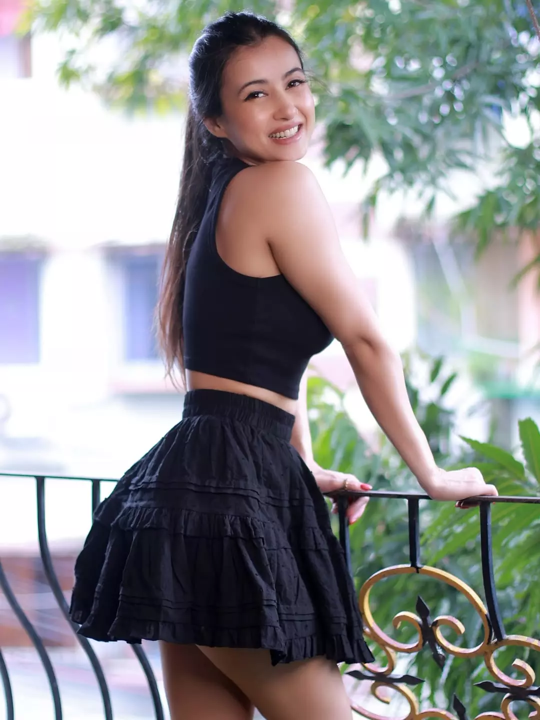 Monami Ghosh Shares Fun Moment in Black