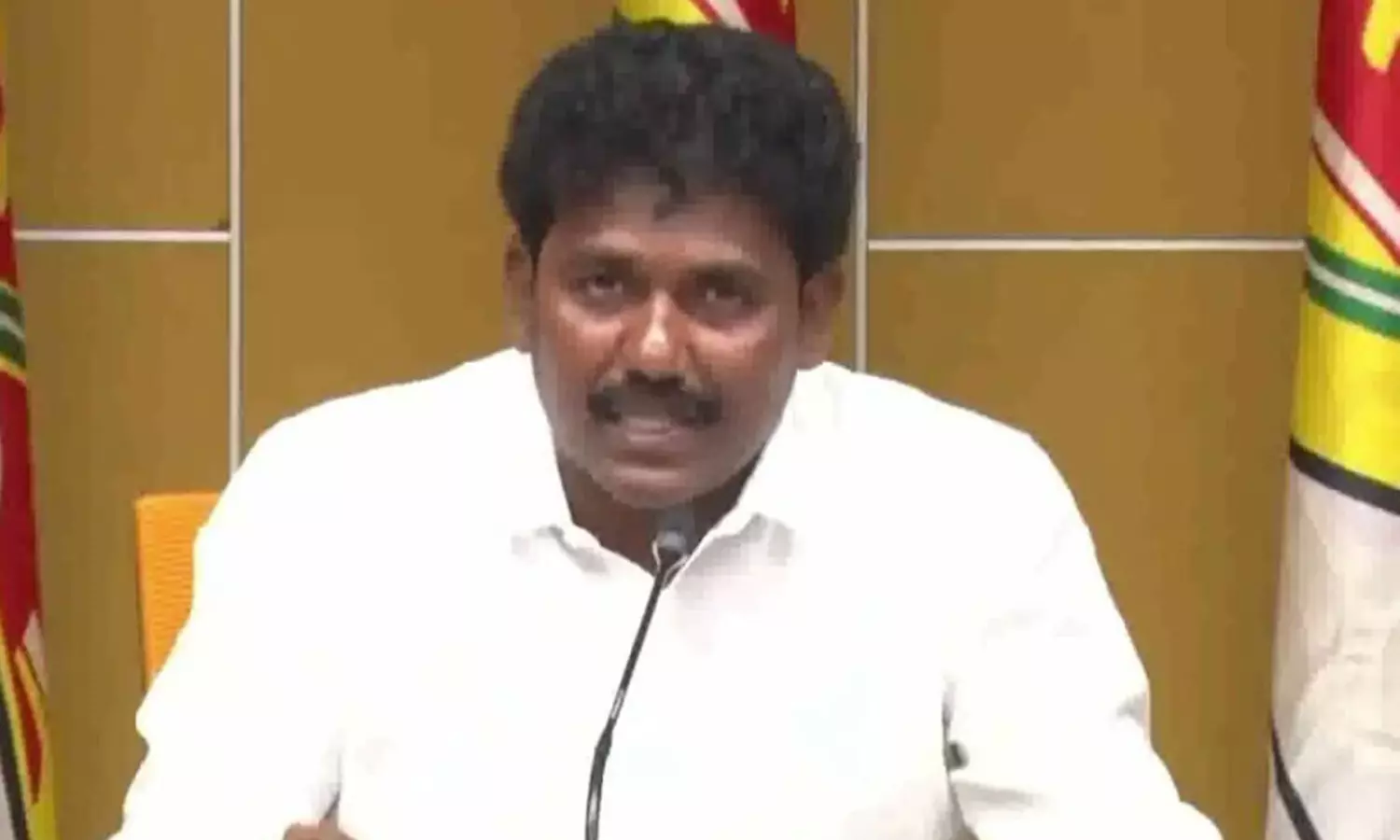 ఈ రాజు.. ప్రజల రారాజు.. ! ఈ రాజు.. ప్రజల రారాజు.. !