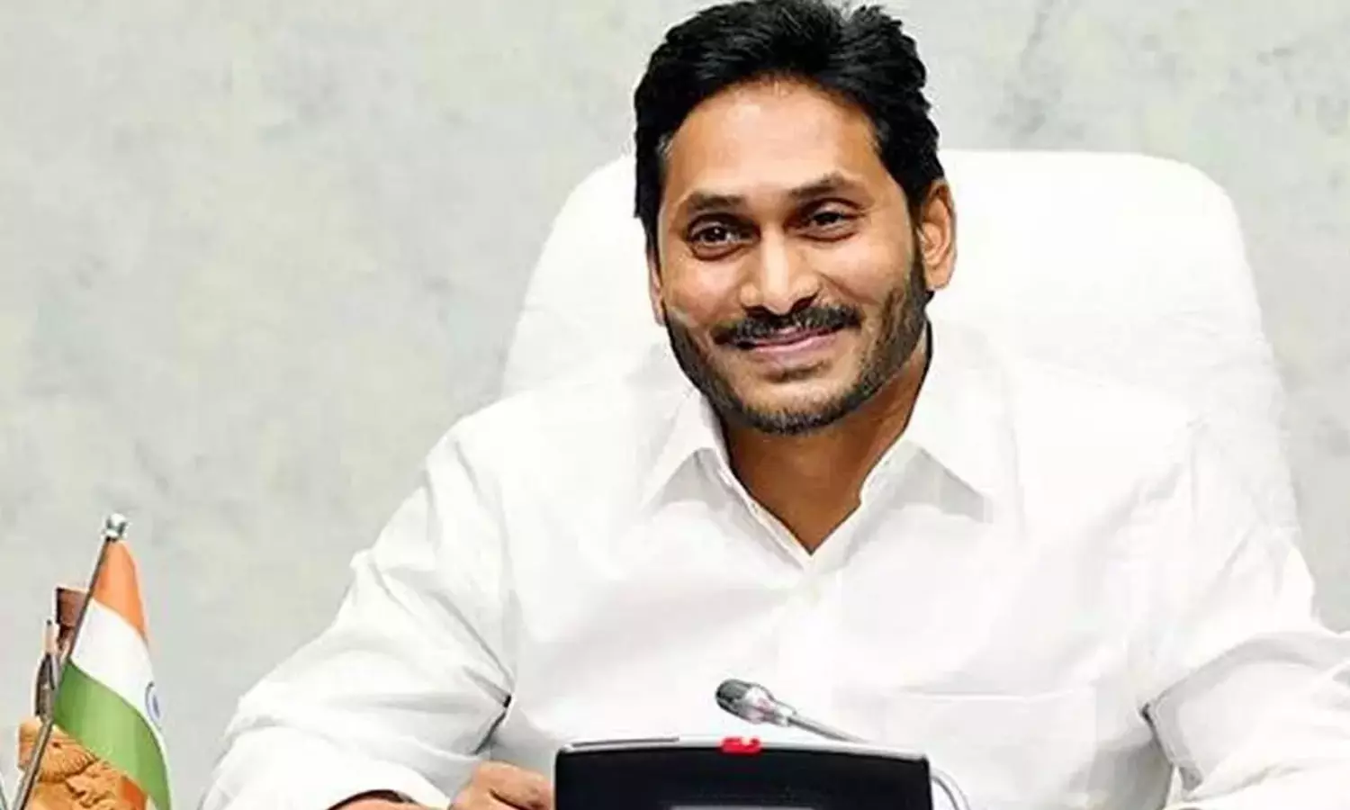 జగన్ కి హైప్ పెంచుతున్న టీడీపీ