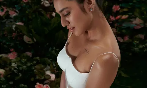 Priya Prakash Varrier Turns Up the Glam in Bold Chic Style Priya Prakash Varrier Turns Up the Glam in Bold Chic Style