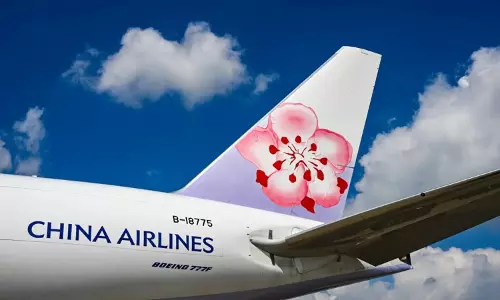 చైనా ఎయిర్‌లైన్స్‌కు అమెరికా షాక్: రష్యా మార్గంపై నిషేధం!