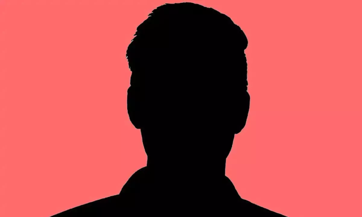 తెలుగు స్టార్ ప్రొడ్యూసర్ ముంబైకి మకాం మార్చాడా..?