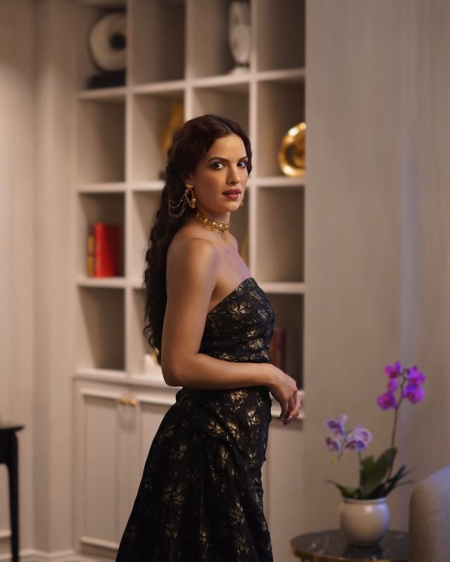 Natasa Stankovic slays in style, showing how to rock Natasa Stankovic slays in style, showing how to rock