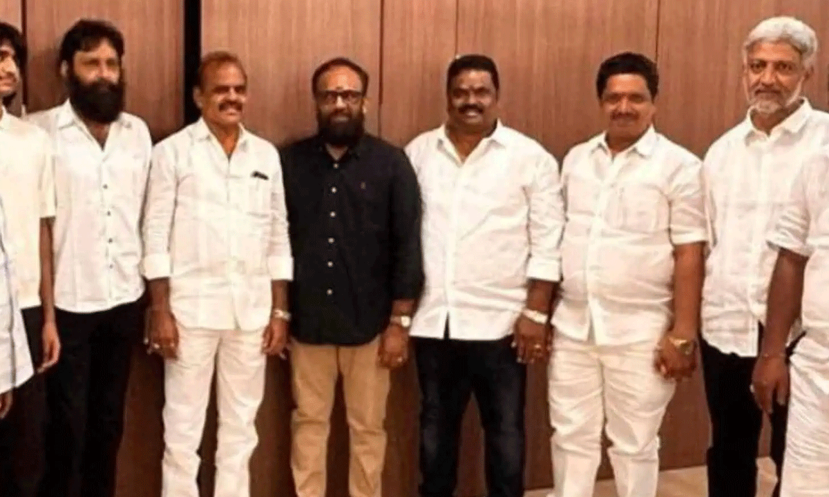 వంగవీటి కోసం.....క్రిష్ణా తీరాన రాజకీయ కలకలం