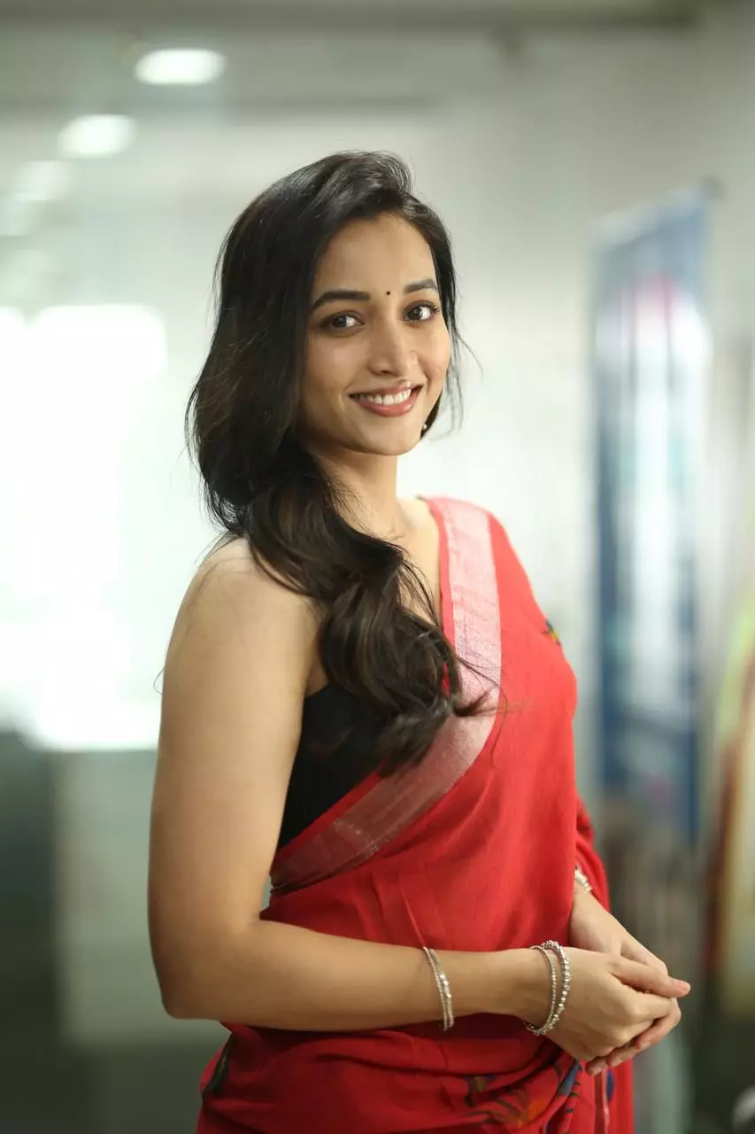 974037-whatsappimage2025-10-10at101046am