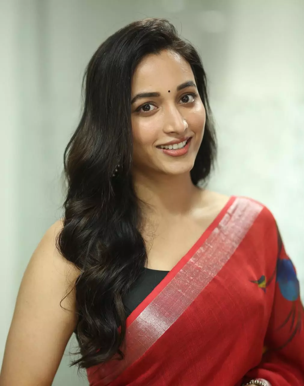 Srinidhi Shettys Random Clicks Steal the Show