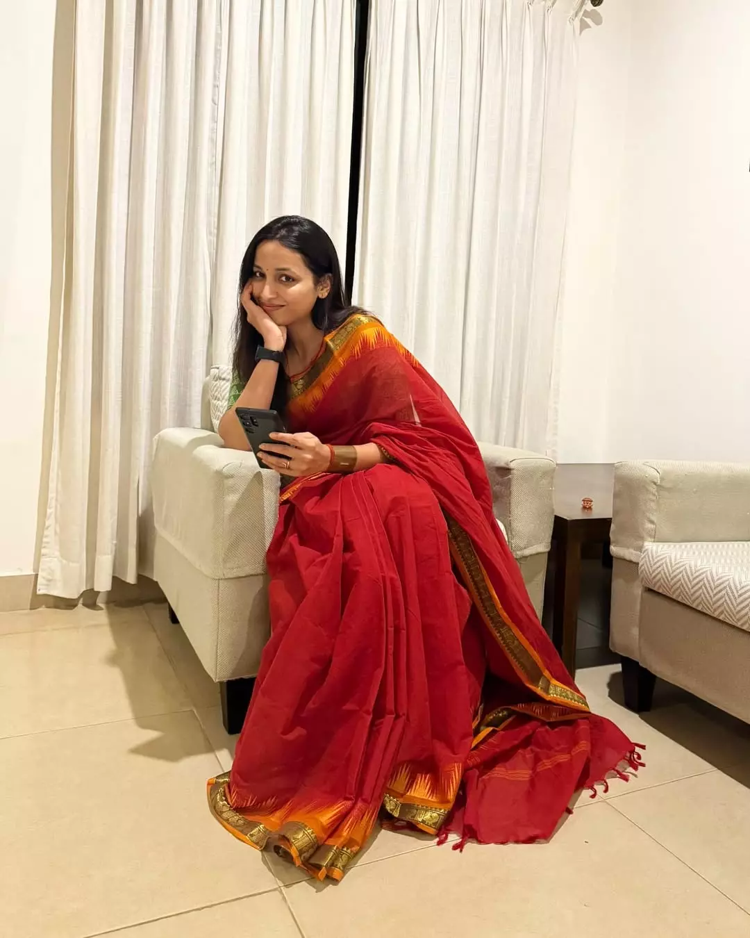 Srinidhi Shettys Random Clicks Steal the Show Srinidhi Shettys Random Clicks Steal the Show