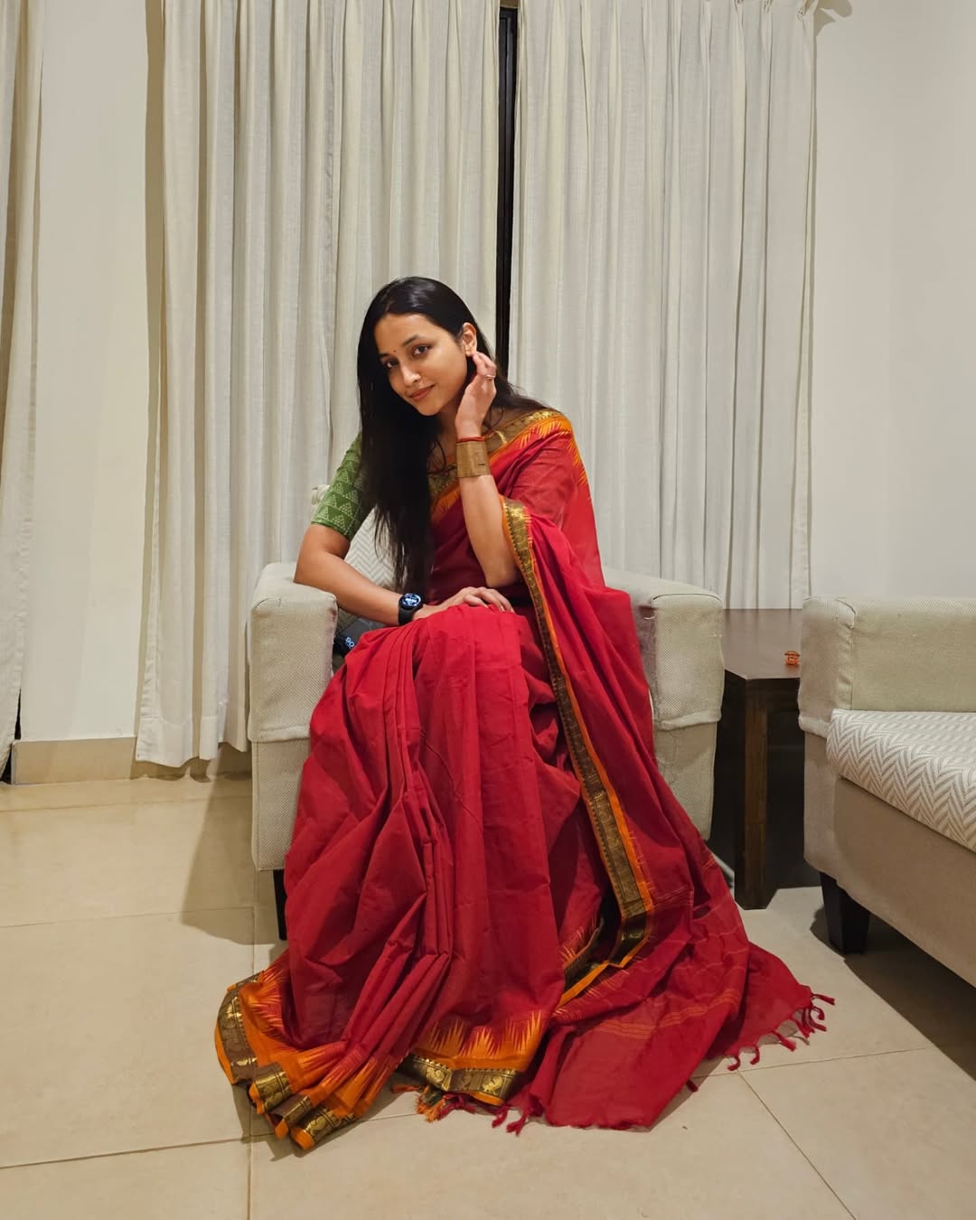 Srinidhi Shettys Random Clicks Steal the Show Srinidhi Shettys Random Clicks Steal the Show