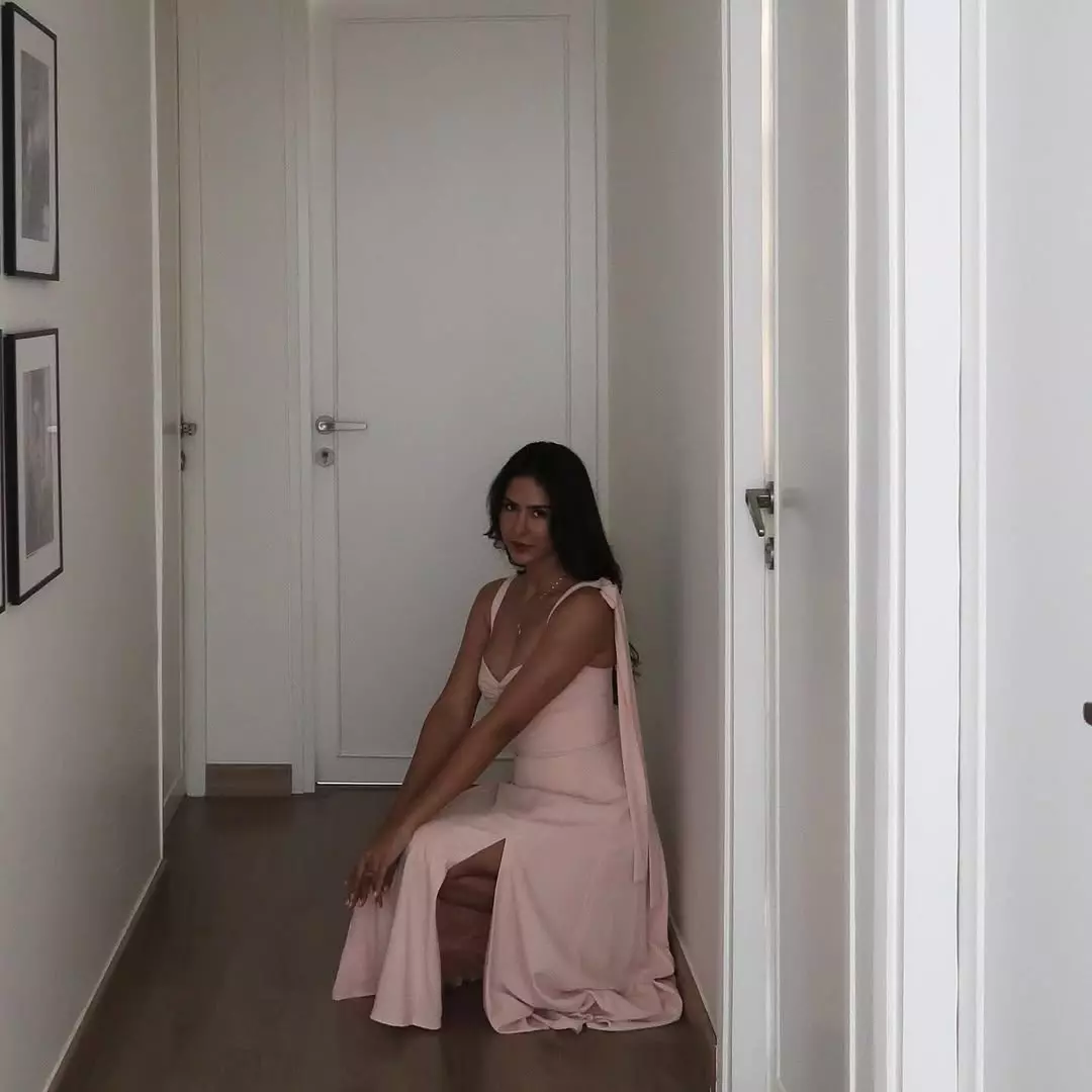 Sonam Bajwas Elegant look: A Perfect Blend of Glamour and Elegance