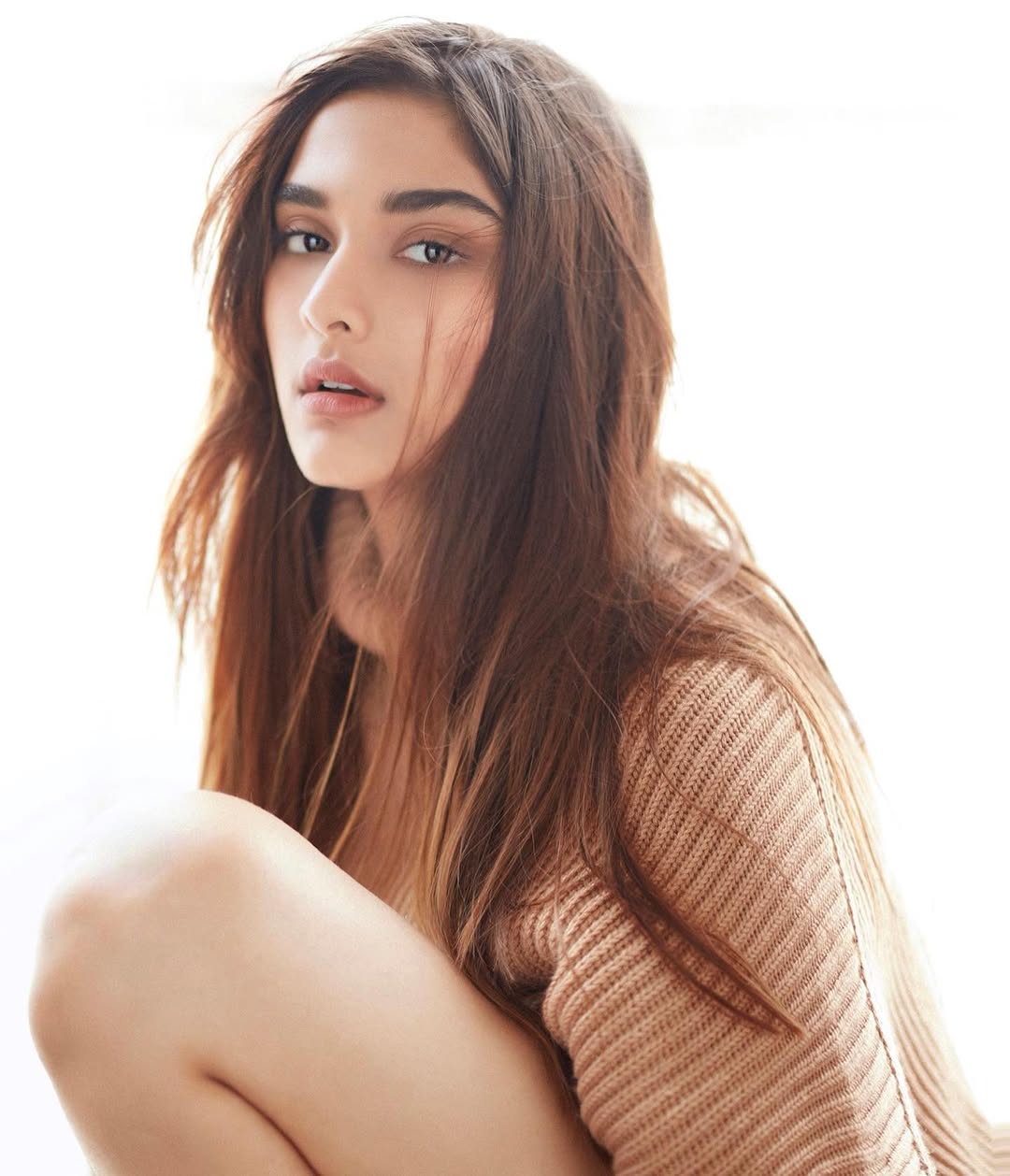 Saiee Manjrekar Blending Youthful Elegance with Bollywood Charm