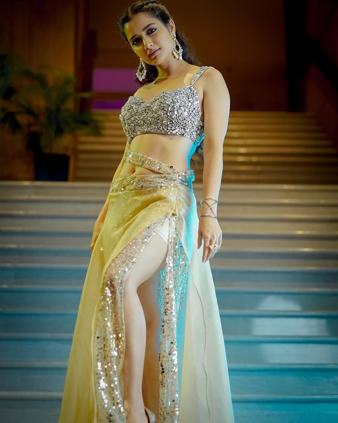 Ashika Ranganath’s October Aesthetic Look Ashika Ranganath’s October Aesthetic Look