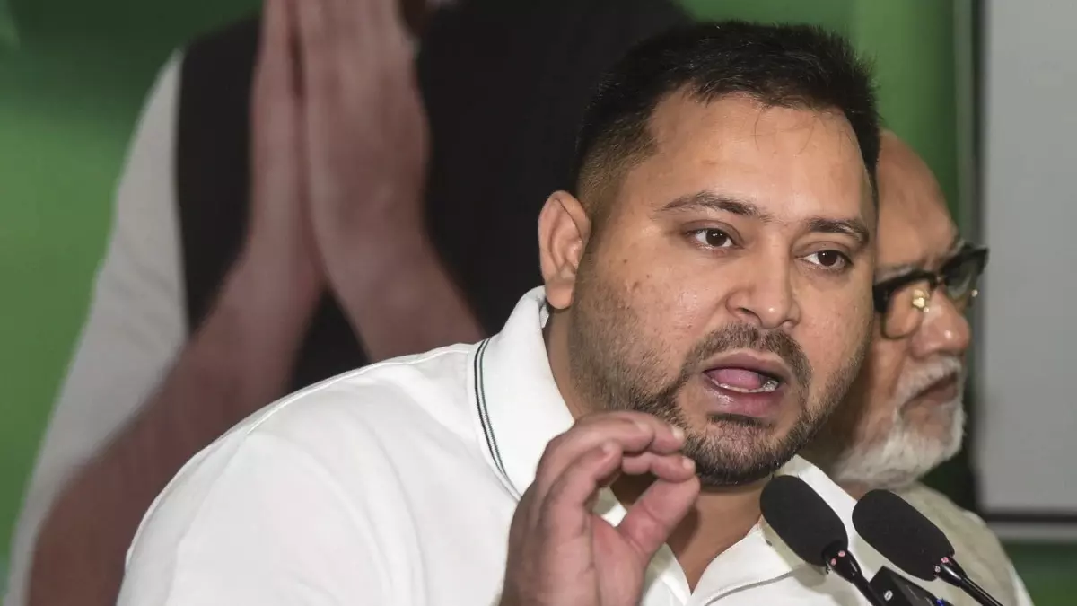 ఇంటికో ప్రభుత్వ ఉద్యోగం...రాసుకో సాంబా !