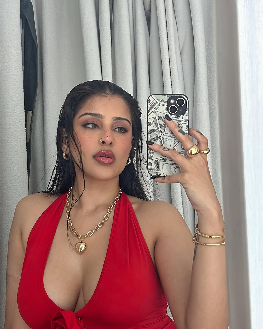 Edin Rose’s night-out look sets major fashion goals