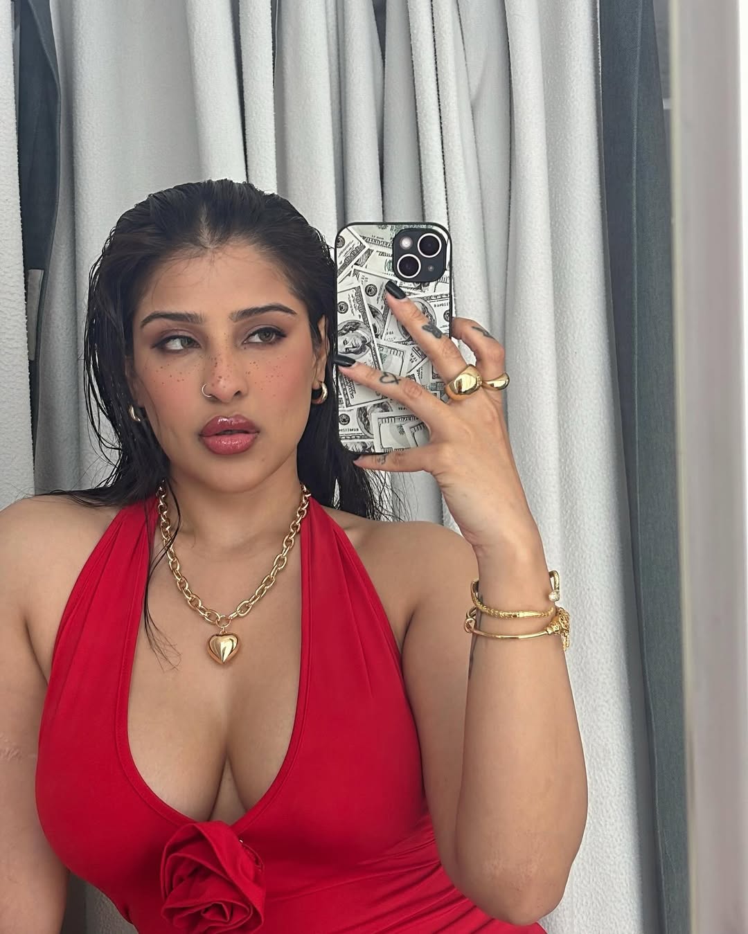 Edin Rose’s night-out look sets major fashion goals