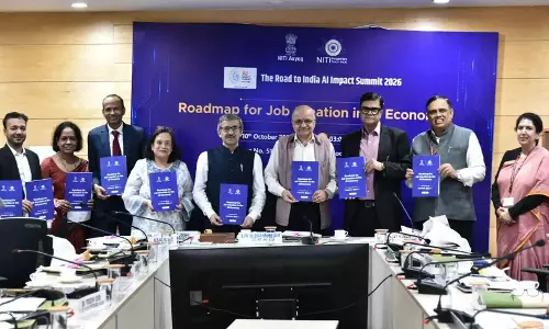 ఏఐతో మరణమా? నేర్వడమా? ఎటు వెళతారు? ఏఐతో మరణమా? నేర్వడమా? ఎటు వెళతారు?