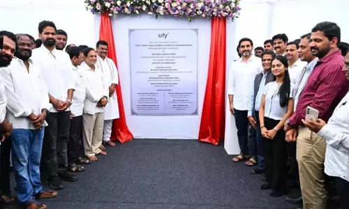విశాఖ‌లో ఫ‌స్ట్‌: సిఫీ డేటా సెంట‌ర్‌కు లోకేష్ శంకుస్థాప‌న‌.. లాభాలు ఇవే!