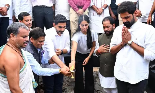 పొలిటికల్ అటెన్షన్ : లోకేష్ తో జూనియర్ గంటా !