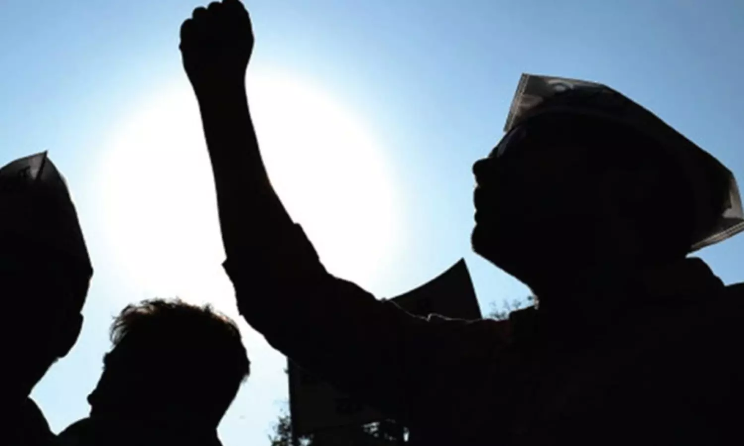 కూటమి మంత్రులు...ప్రచారంతో పరేషాన్