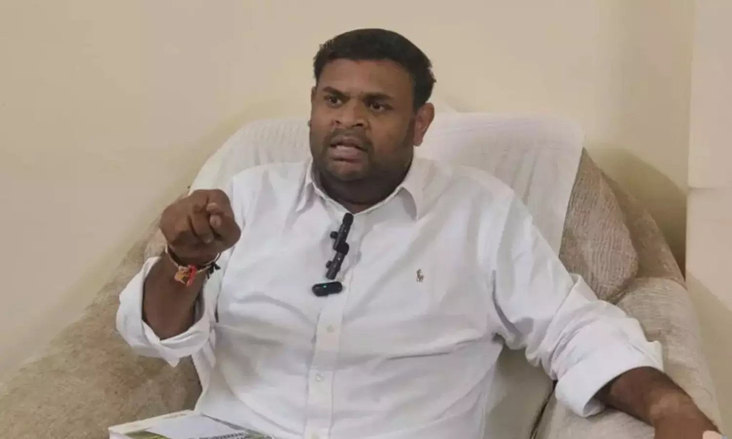 మా ఎమ్మెల్యేతో తలనొప్పి..!! సొంత పార్టీ నుంచే తీవ్ర వ్యతిరేకత?