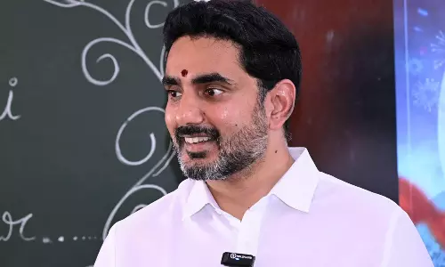 జగన్ ఇంపాక్ట్ కి లోకేష్ చెక్ పెట్టారా ?