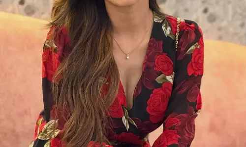 Ashu Reddys Style Game Is Unmatched