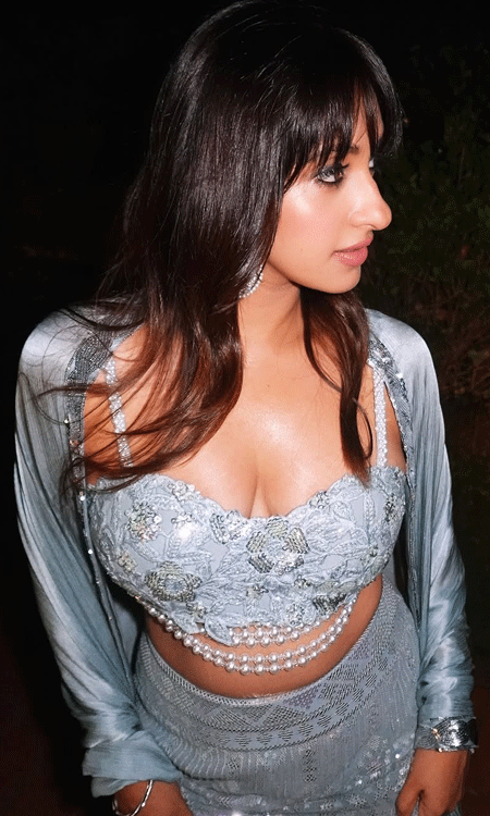 Akansha Ranjan Kapoor Dazzles in Manish Malhotra Dress