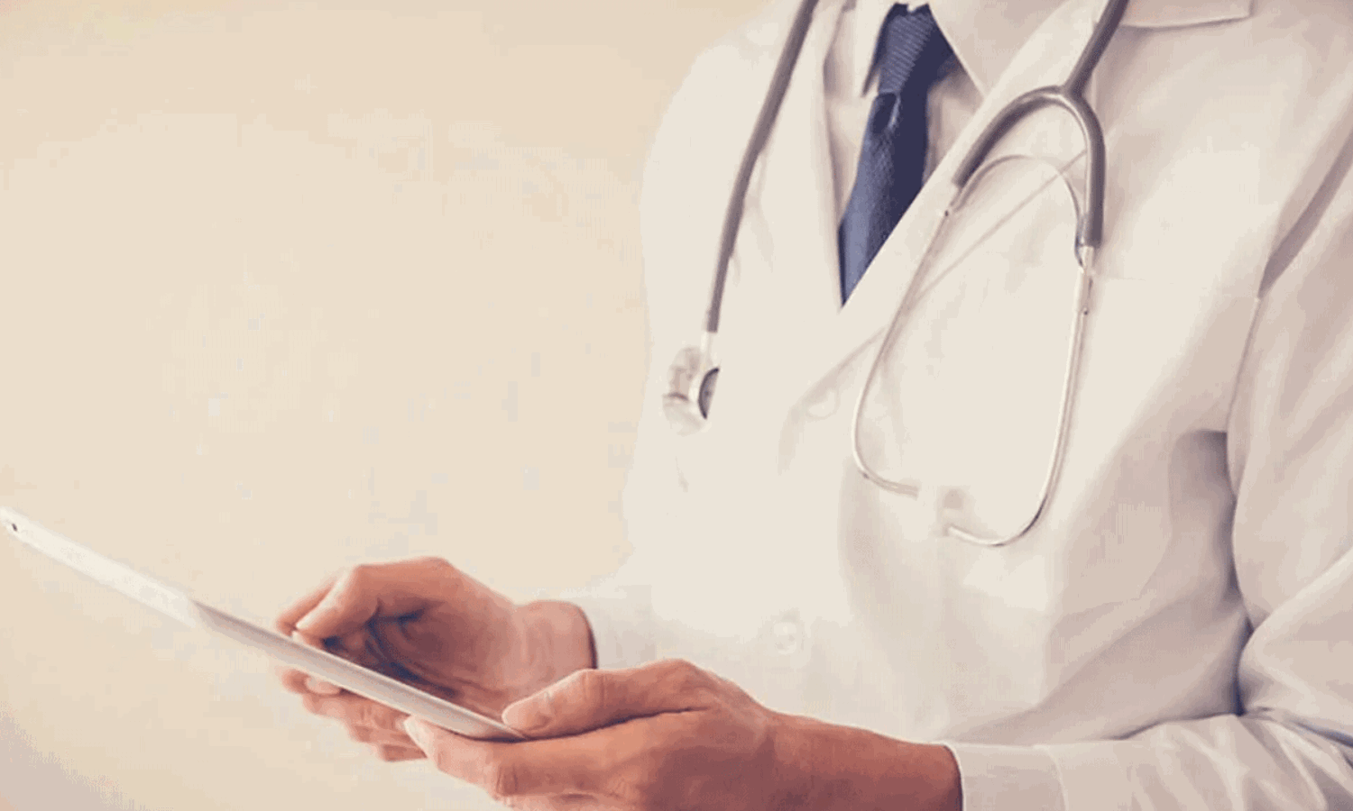 చిన్నారుల మరణం వెనుక ఆ డాక్టర్ కమీషనే కారణం.. వెలుగులోకి సంచలన విషయాలు..