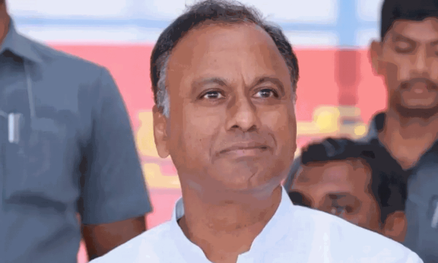 మునుగోడులో రాజా వారి రూల్స్‌?