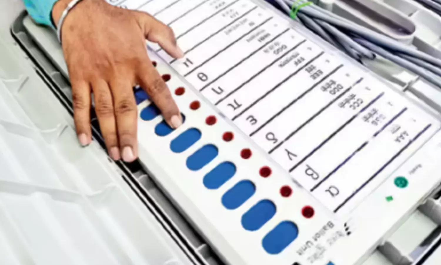 జూబ్లీ హీట్..  ప‌దిపోతున్న పోలింగ్.. పార్టీల‌కు గుబులే!