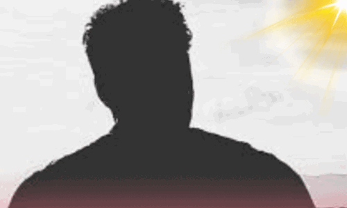 దర్శకుల ఆరోపణలపై సూపర్‌ స్టార్‌ రియాక్షన్‌