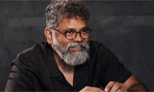 పెద్ది పూర్తీనే కాలేదు.. అప్పుడే సరికొత్త అనుమానాలు.. సుక్కూ క్లారిటీ ఇస్తారా?