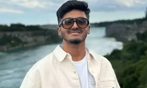 అల్లు అర్జున్- అట్లీ.. 20 ఏళ్ళ కుర్రాడి గురించి ఏమంటున్నారు?