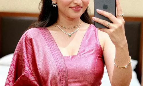 Rising Star Kayadu Lohar Radiates Glamour and Grace