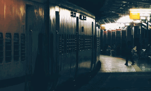 రైల్లో మహిళపై రే*ప్  కేసు... విచారణలో తెరపైకి సంచలన విషయాలు!