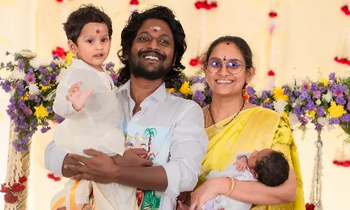 చిన్న కొడుకు రాకతో.. అంబరాన్నంటిన దీపావళి సంబరాలు..