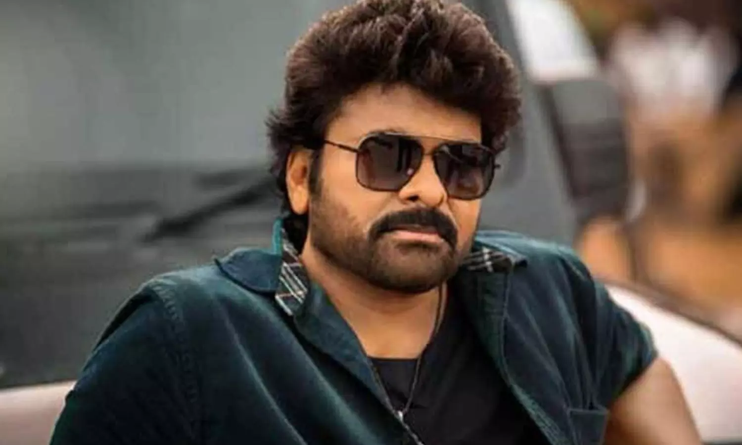 మెగాస్టార్ నో చెప్పలేని కథతో వచ్చాడా..? మెగాస్టార్ నో చెప్పలేని కథతో వచ్చాడా..?