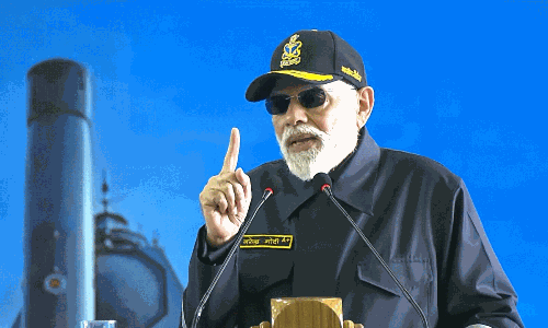 శ‌త్రు సేన‌ల‌కు ఐఎన్ ఎస్ విక్రాంత్ అంటే గుండె ద‌డ‌: మోడీ సంచ‌ల‌న వ్యాఖ్య‌లు