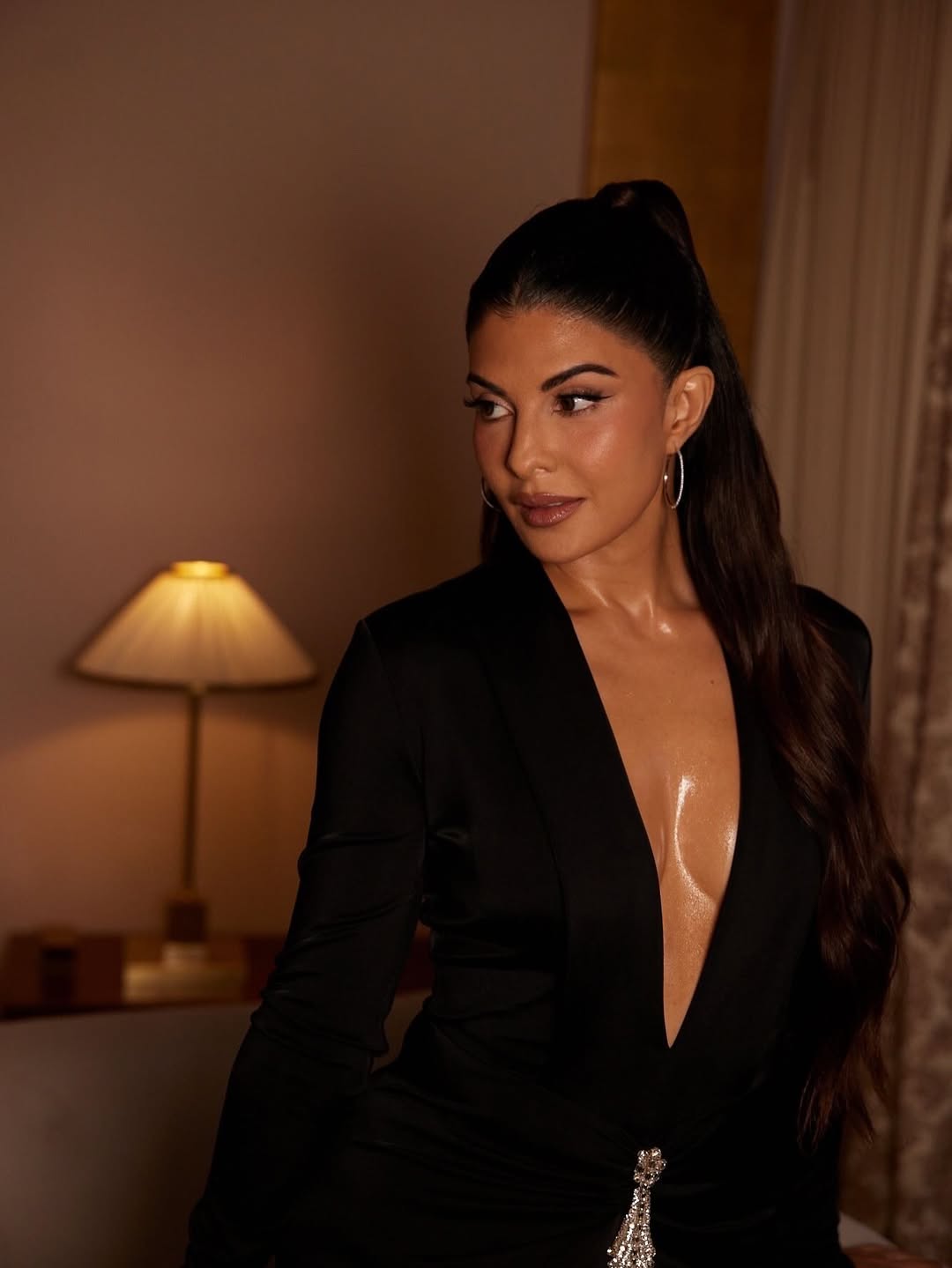 985589-558993339185342557660152151393712