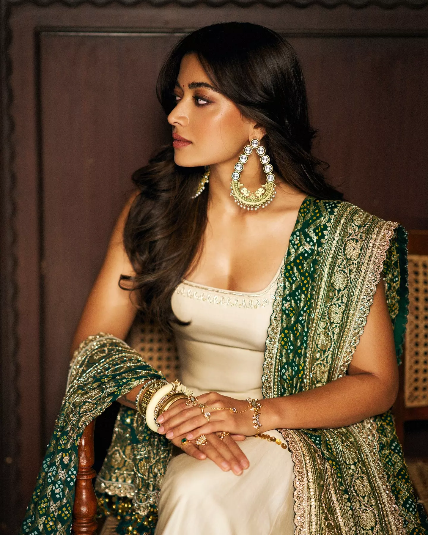 Rashmika Mandanna Glows with Festive Elegance This Diwali Rashmika Mandanna Glows with Festive Elegance This Diwali