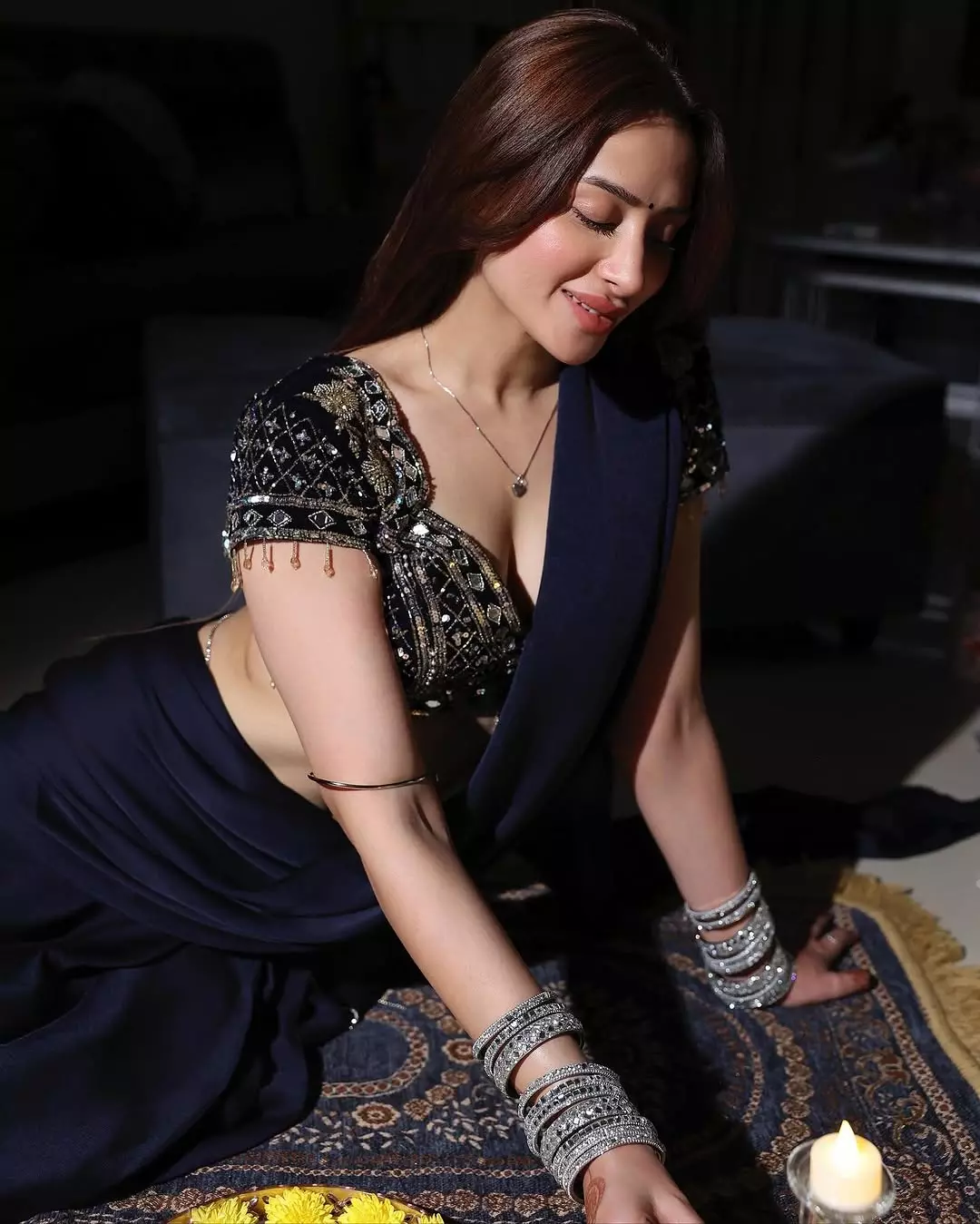 Mahira Sharma Celebrates Diwali with Elegance and Tradition