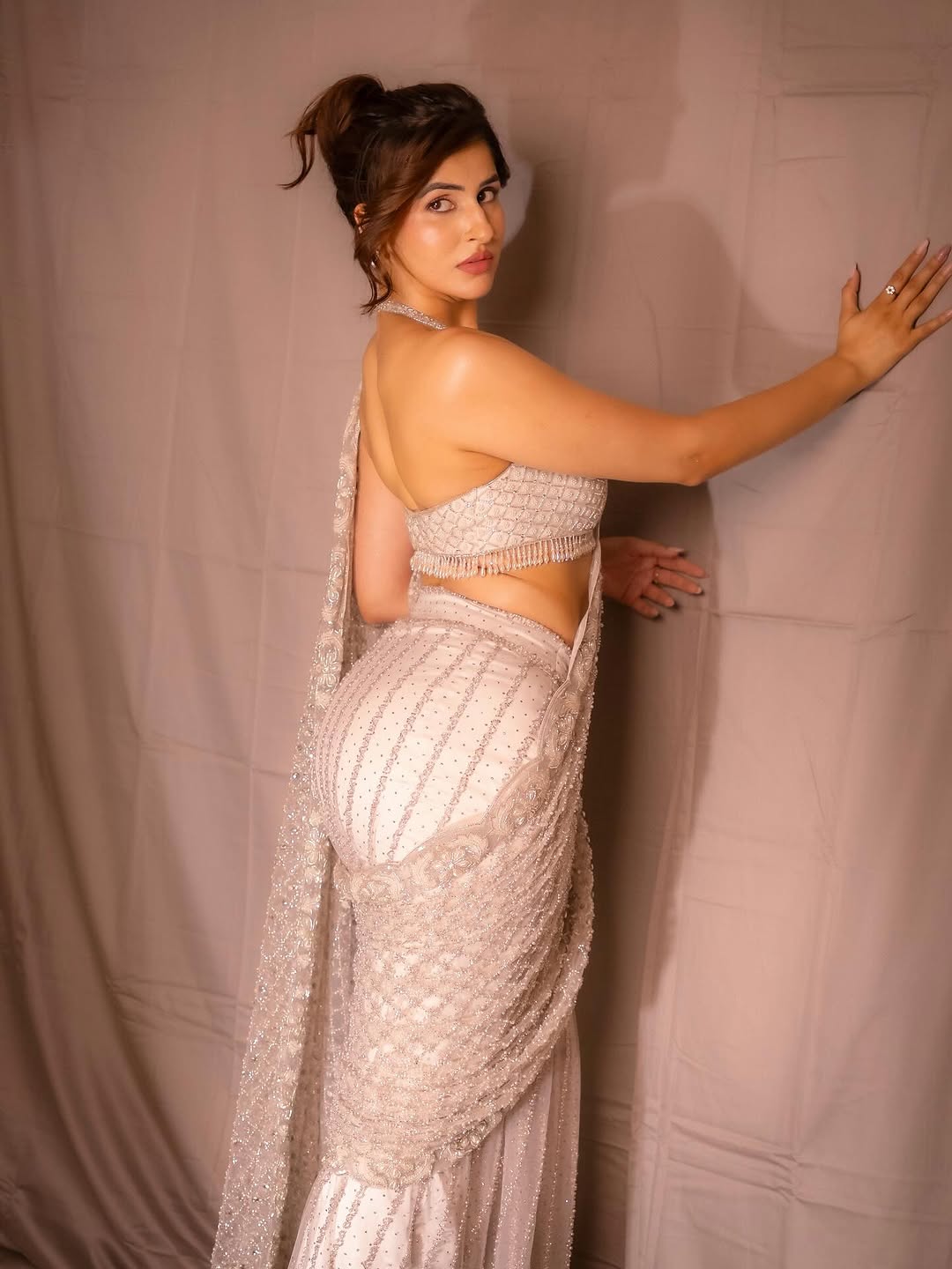 Sakshi Malik’s Festive Look Blends Tradition with Modern Edge